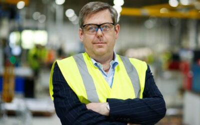 Strength in Numbers: Why no one leads alone